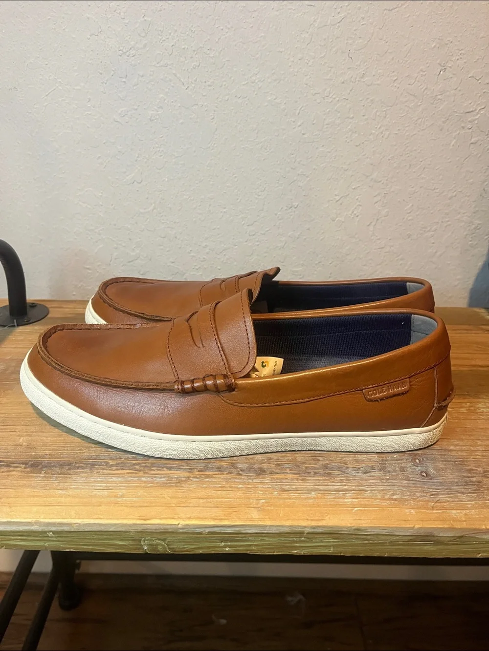 Cole Haan Men’s Brown Leather Penny Loafers size 10